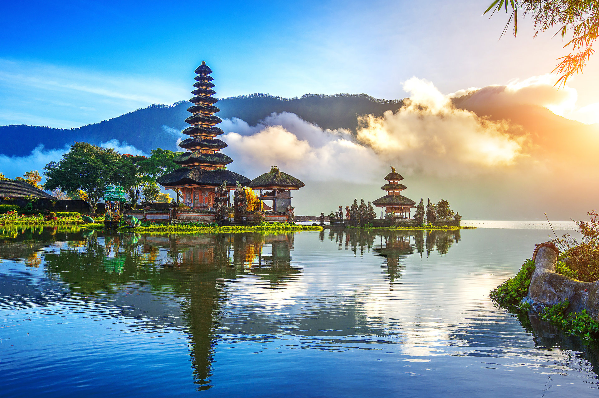 Pura,Ulun,Danu,Bratan,Temple,In,Bali,,Indonesia.